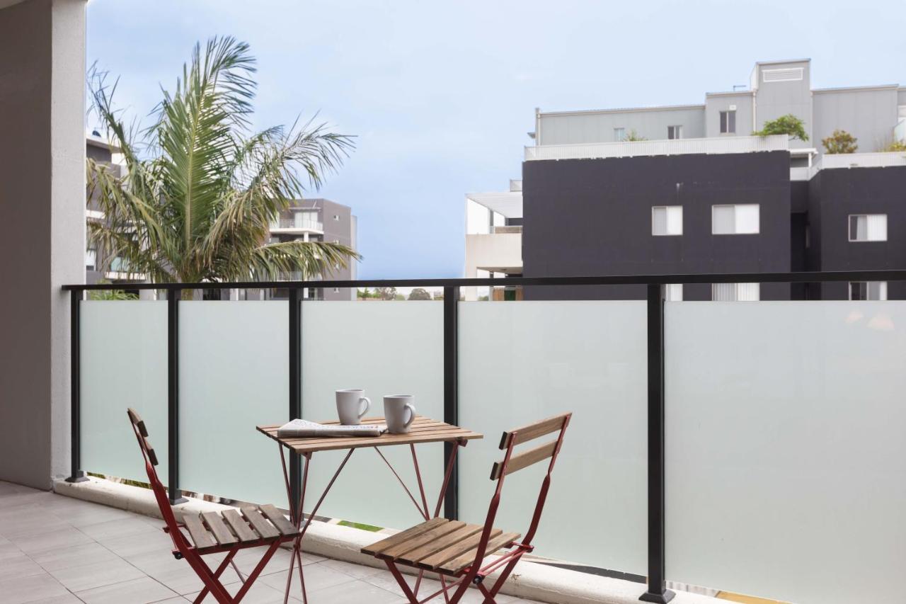 Kula Apartments Parramatta Сидней Экстерьер фото